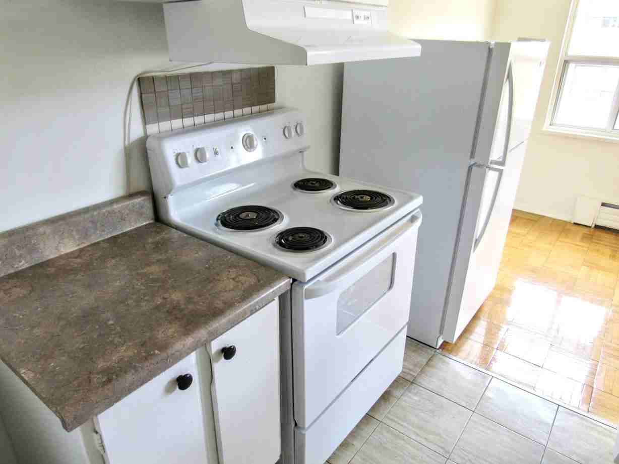 1491 Wilson Avenue - Photo 3 of 3