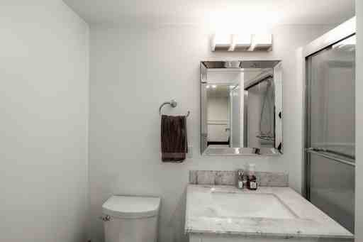 3496 Henderson Road #BSMT - Photo 3 of 13