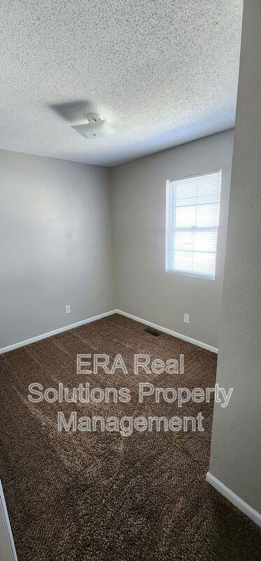 205 1/2 John St #C - Photo 7 of 19