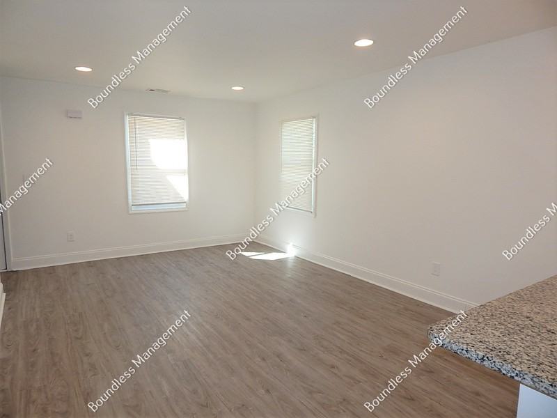 395 Westchester Blvd Nw #A - Photo 2 of 12