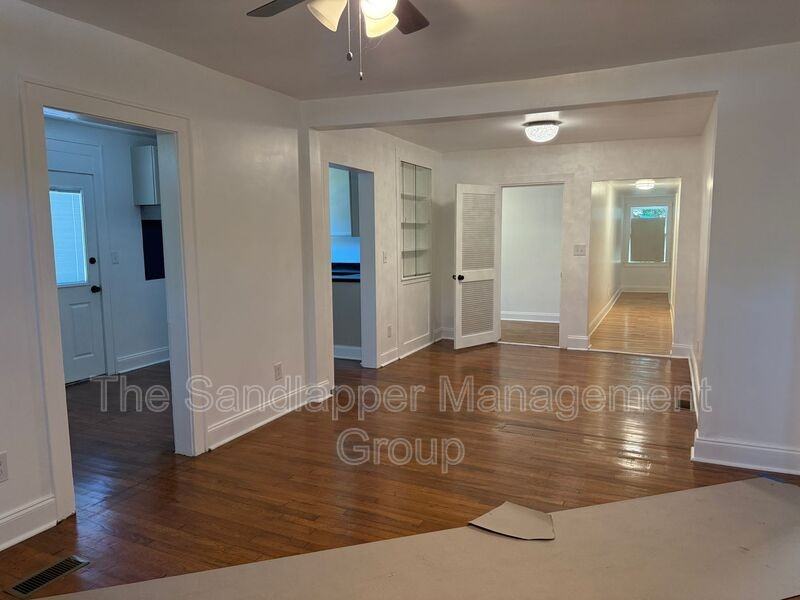 2627 Madden Dr - Photo 5 of 19