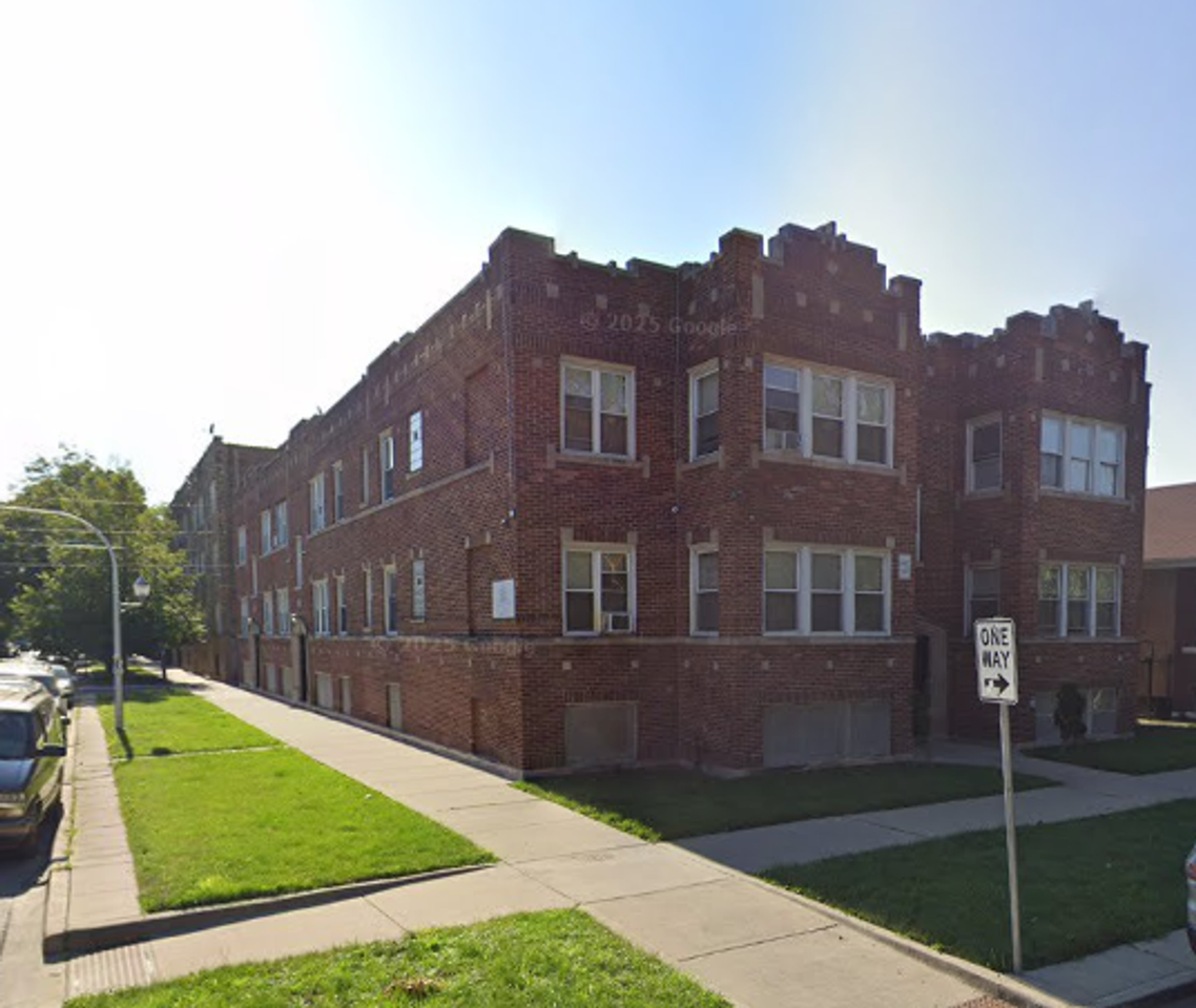 6201 S Troy St. Chicago IL - Photo 2 of 5
