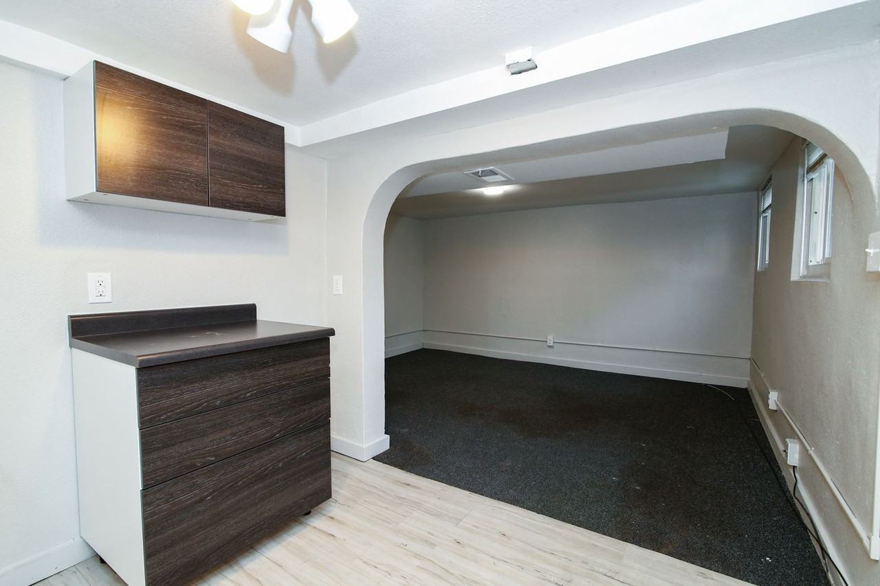 2231 Ogden Street - Photo 6 of 50