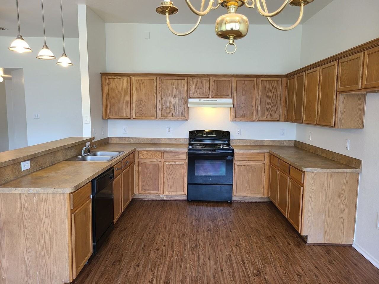 9753 Stoney Bridge Rd - Photo 5 of 20