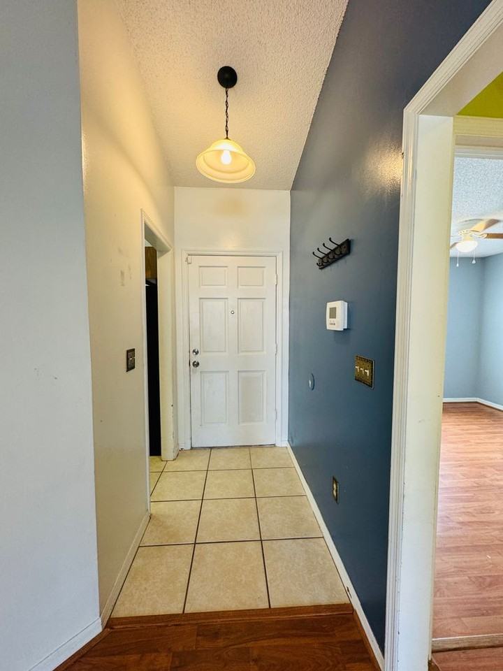 101 Pleasant Breeze Way - Photo 3 of 23