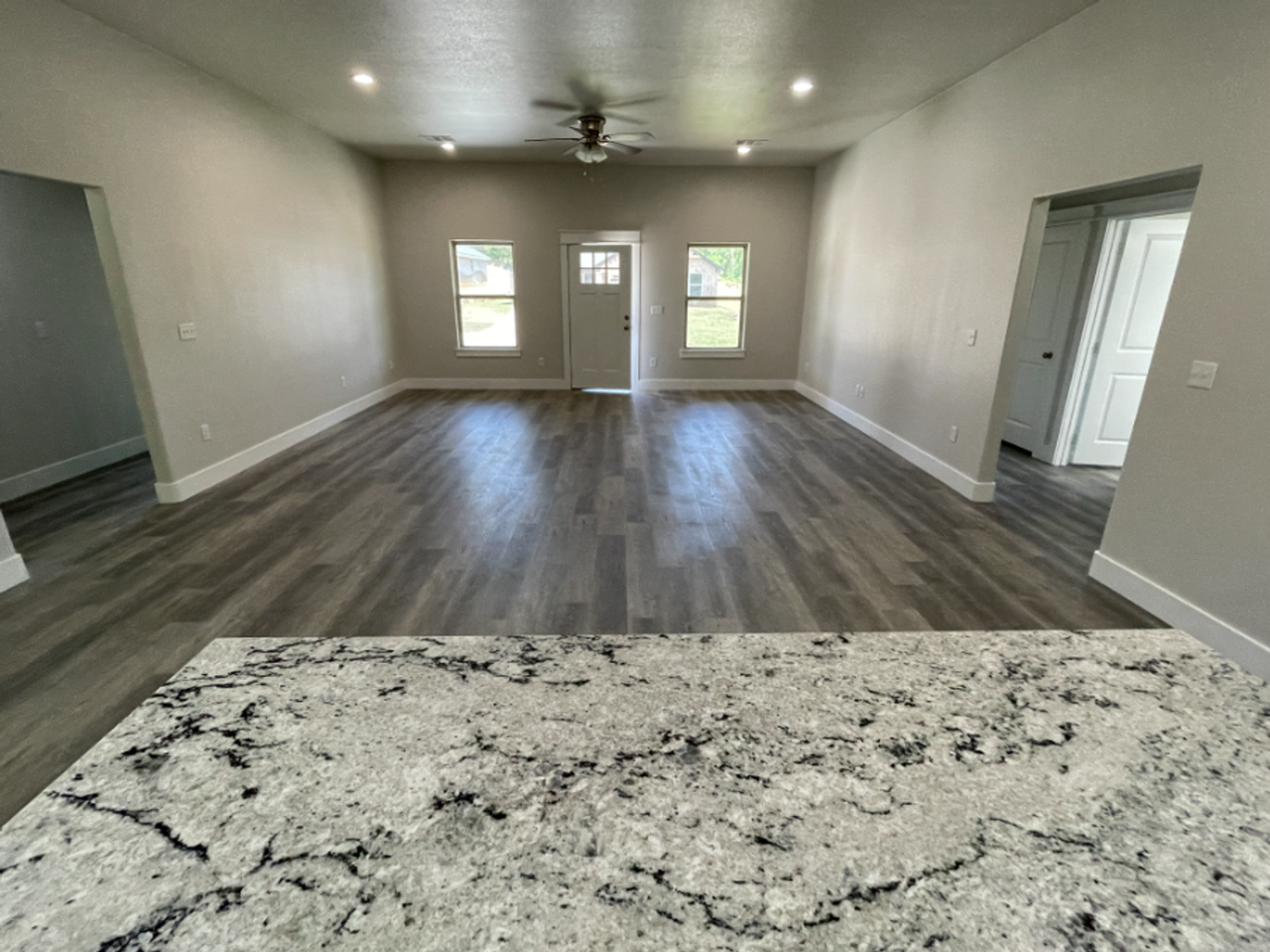 20 Watch Hill Dr - Photo 5 of 9