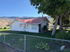 featured image of 1451 Douglas St