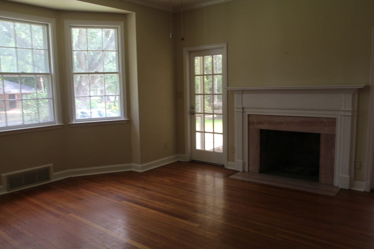 Rosedale Avenue 818 - Photo 3 of 8