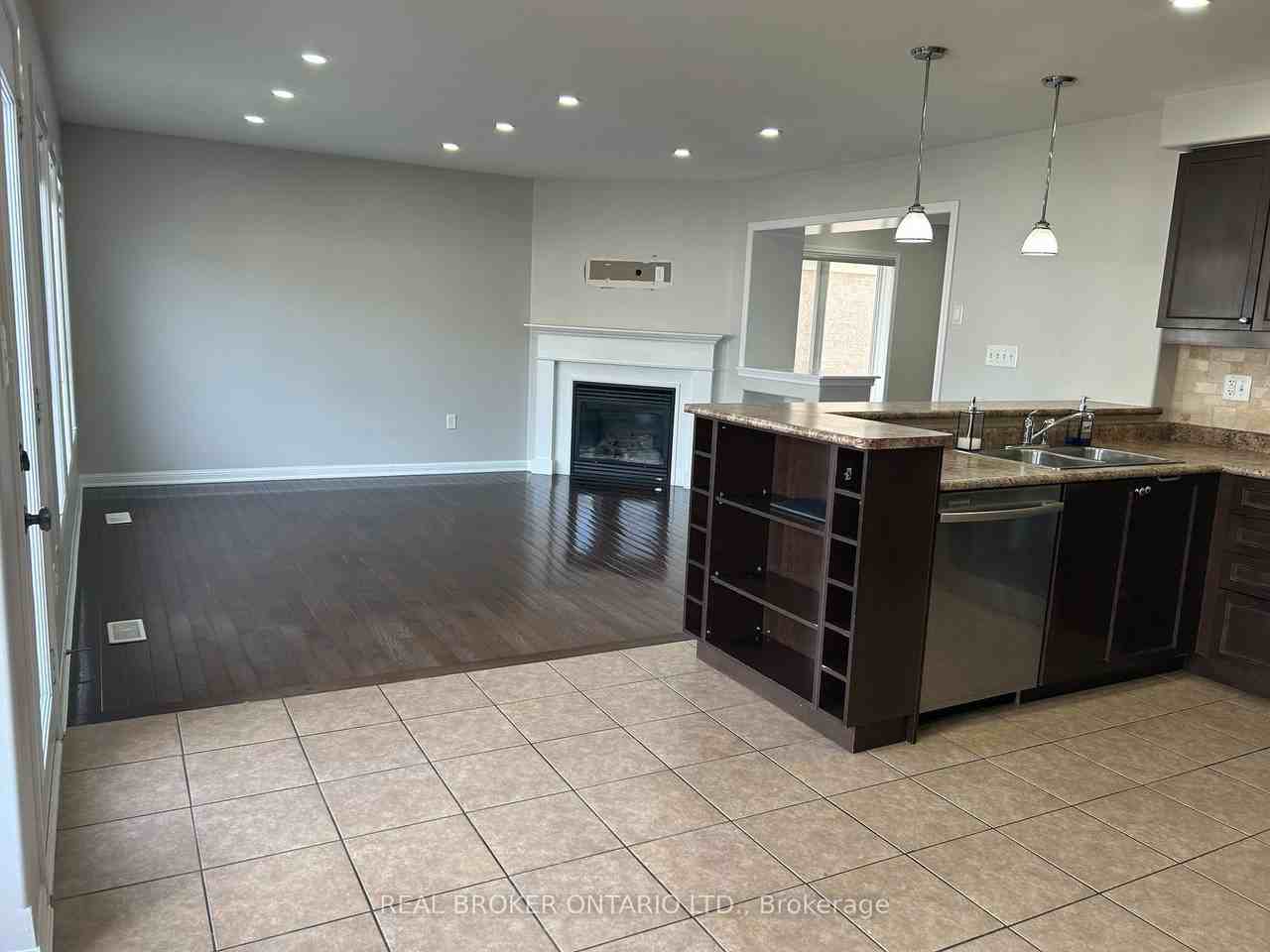 159 Fletcher Circle - Photo 3 of 10