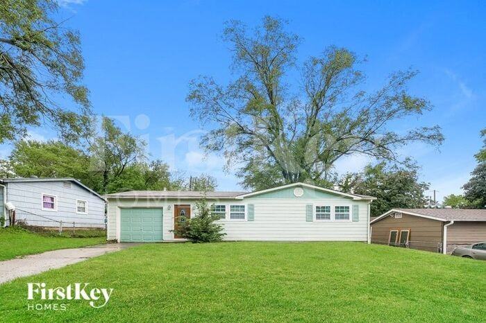 5129 Melody Ln - Photo 2 of 15