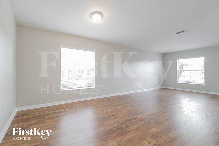 5614 106th Ave E - Photo 2 of 15