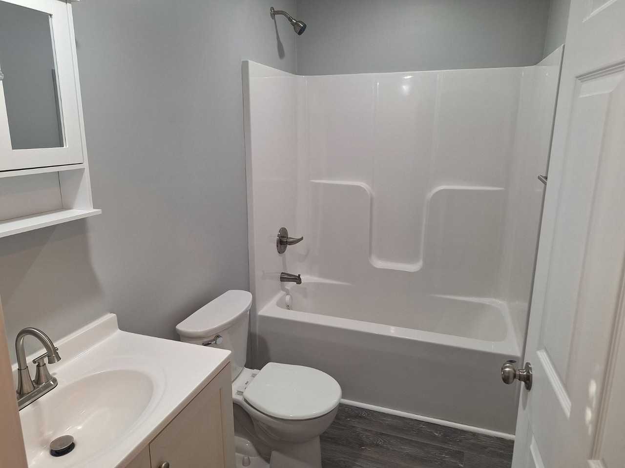 200 N 2nd St #G - Photo 7 of 37
