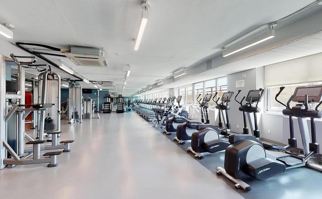 East 54th Street #29B - Photo 5 of 6