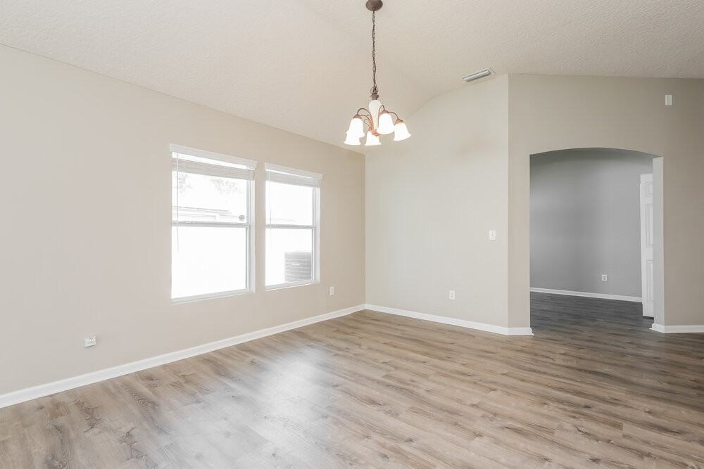 1033 Bains Lake Dr - Photo 6 of 16