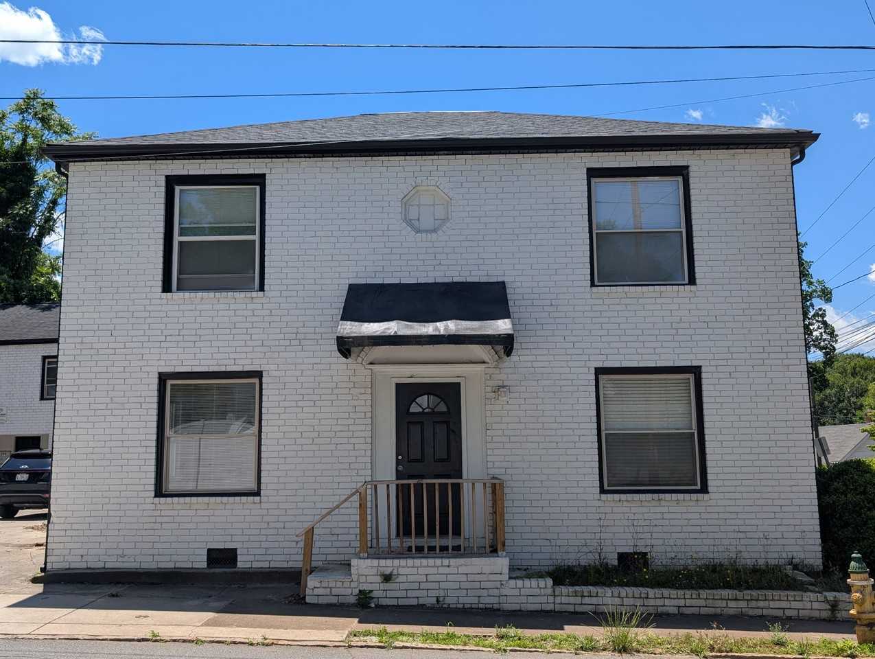 393 Kerr Street Northwest - Photo 2 of 16