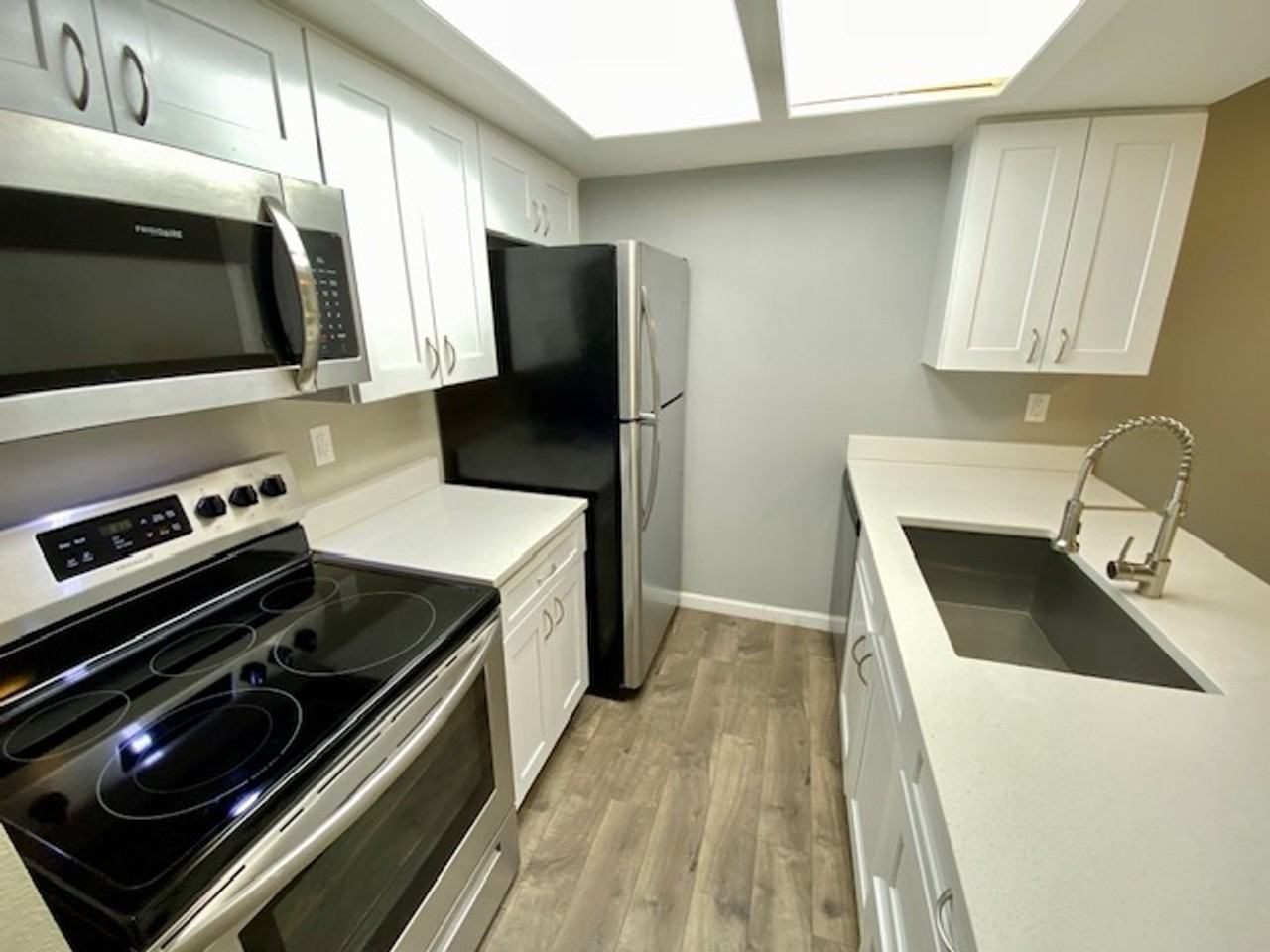 447 South Memphis Way #7 - Photo 4 of 22