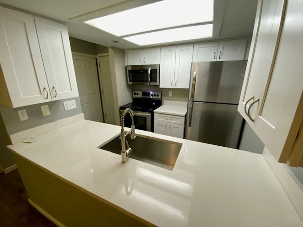 447 South Memphis Way #7 - Photo 5 of 22