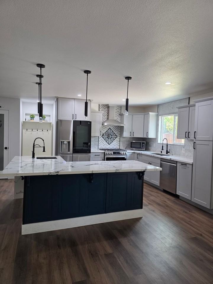 3280 Everett Dr - Photo 4 of 28