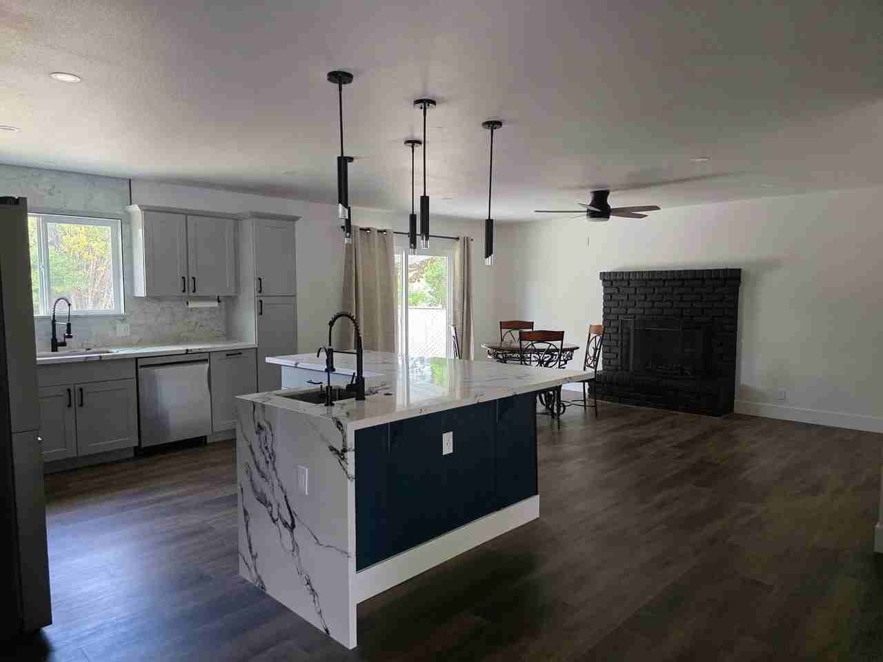 3280 Everett Dr - Photo 6 of 28