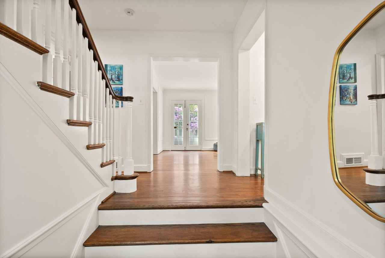 5152 Manning Pl Nw - Photo 2 of 50