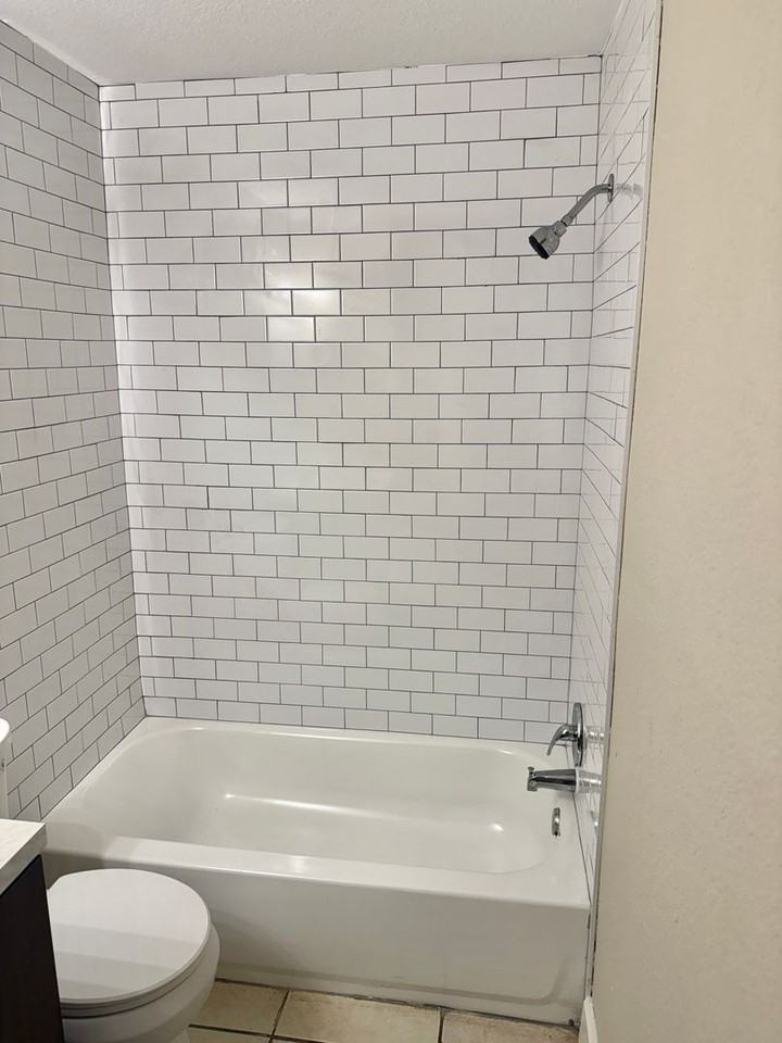 1819 E Fairbanks St - Photo 6 of 20