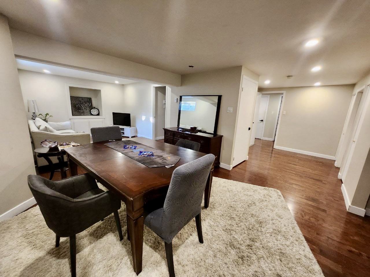 9111 Boulevard Rivard - Photo 3 of 7