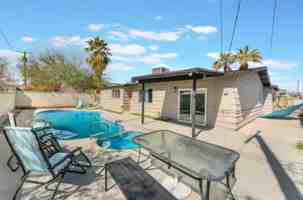 featured image of 3101 Kings Way