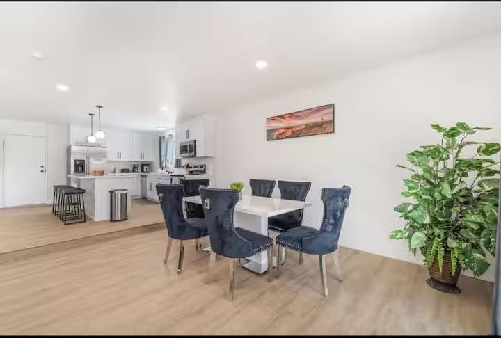 3101 Kings Way - Photo 6 of 24