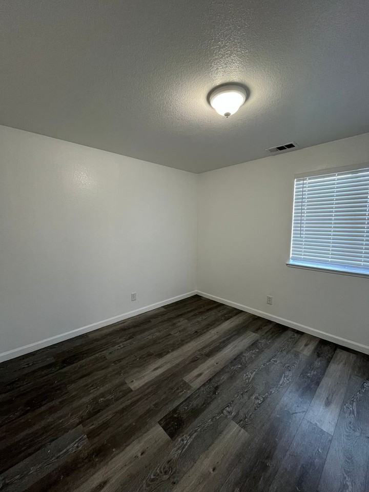 Thrive Living Homes - Photo 6 of 19