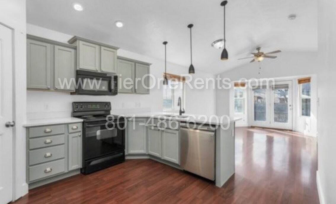 3818 E Rose Hearty Ln - Photo 5 of 24