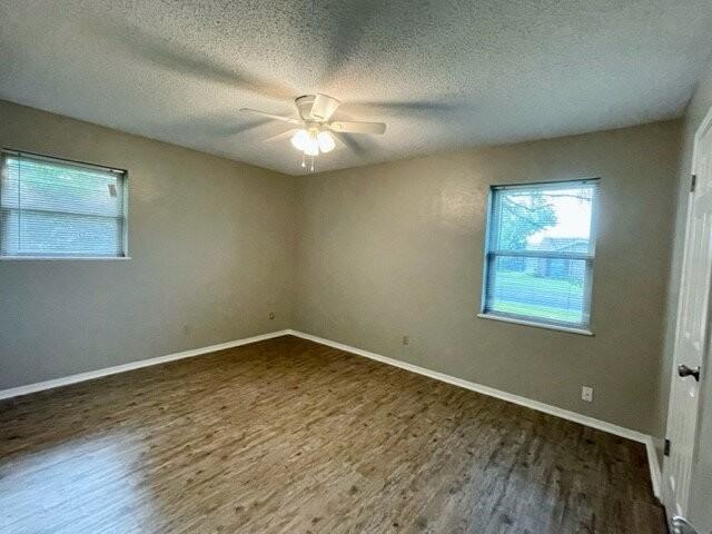 1461 Kaylock St - Photo 6 of 15