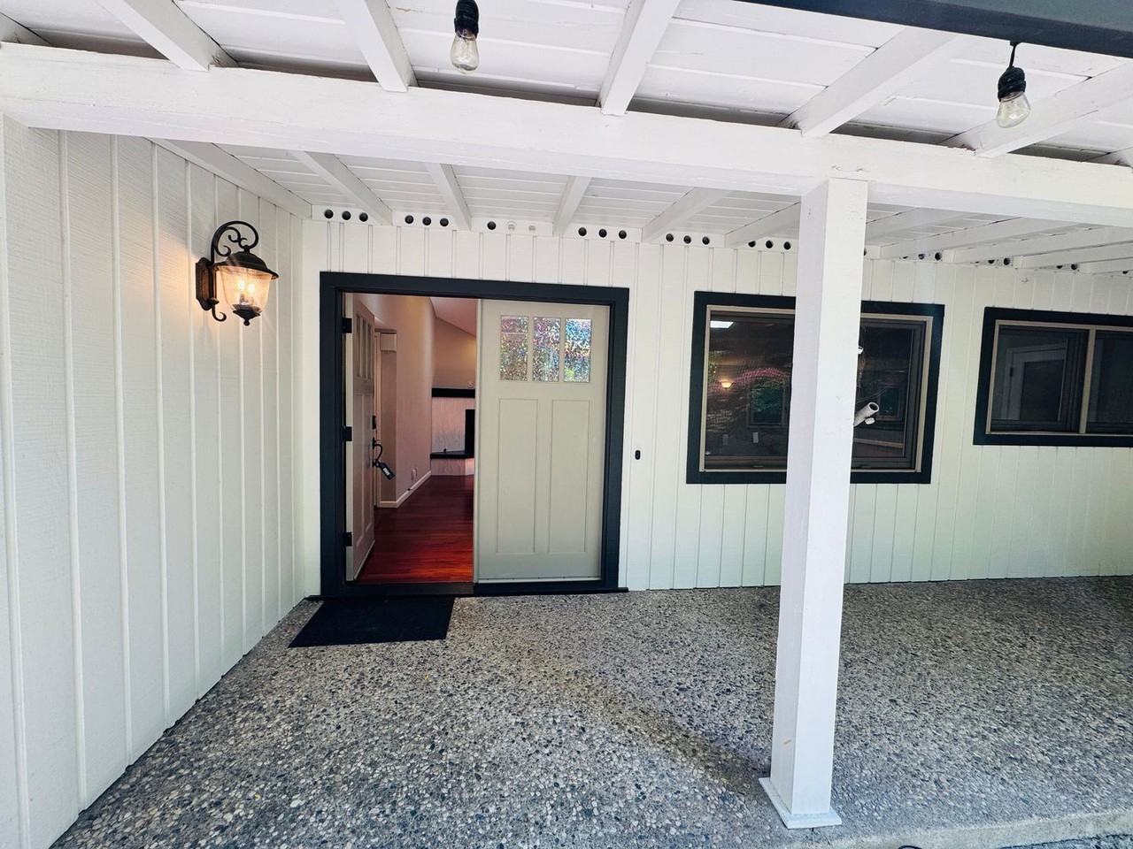 1 Kirkcrest Ct - Photo 2 of 42