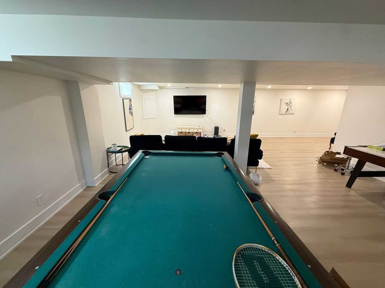 1613 Mayflower Ln - Photo 7 of 49