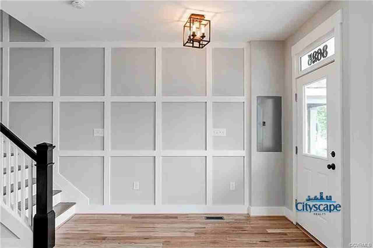3625 E Broad St - Photo 3 of 49
