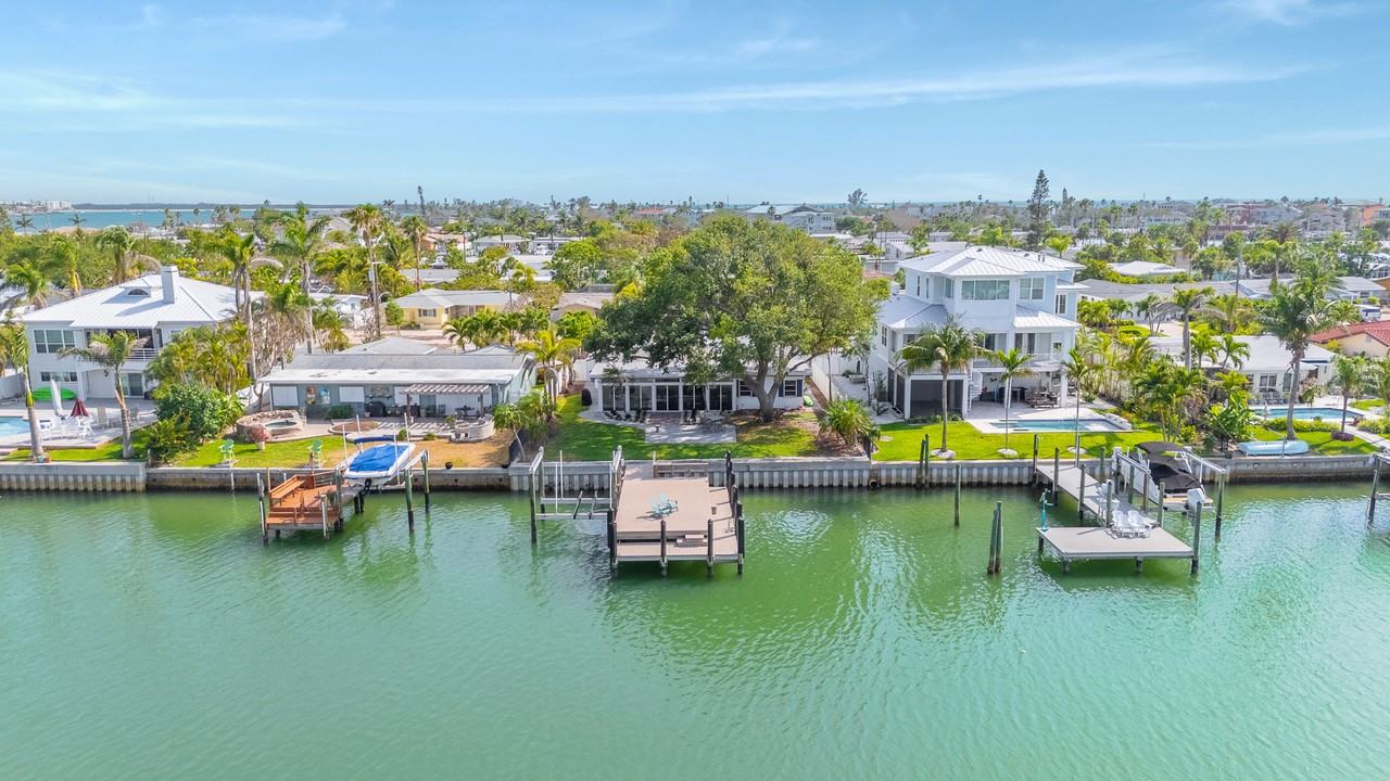 291 N Tessier Dr #NA - Photo 3 of 50