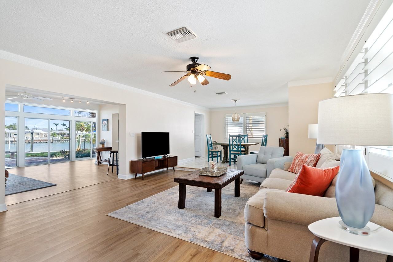 291 N Tessier Dr #NA - Photo 7 of 50