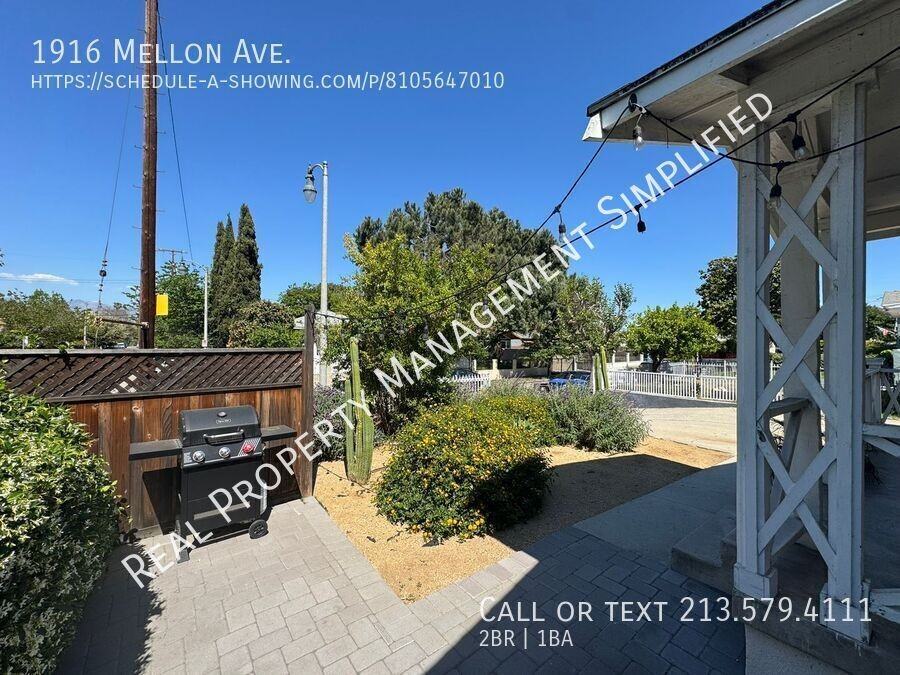 1916 Mellon Ave - Photo 3 of 12