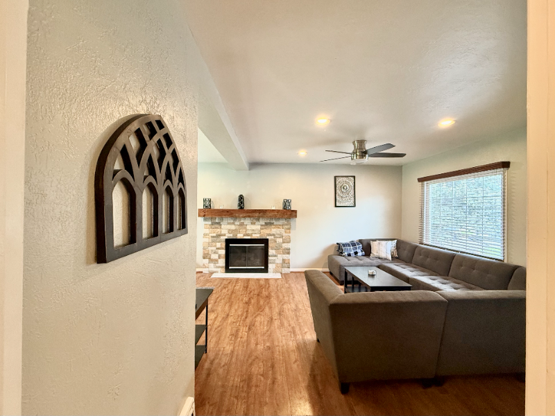 1 Gibbs Cir - Photo 4 of 22