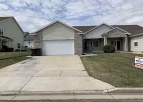 featured image of 2904 Kentville Dr