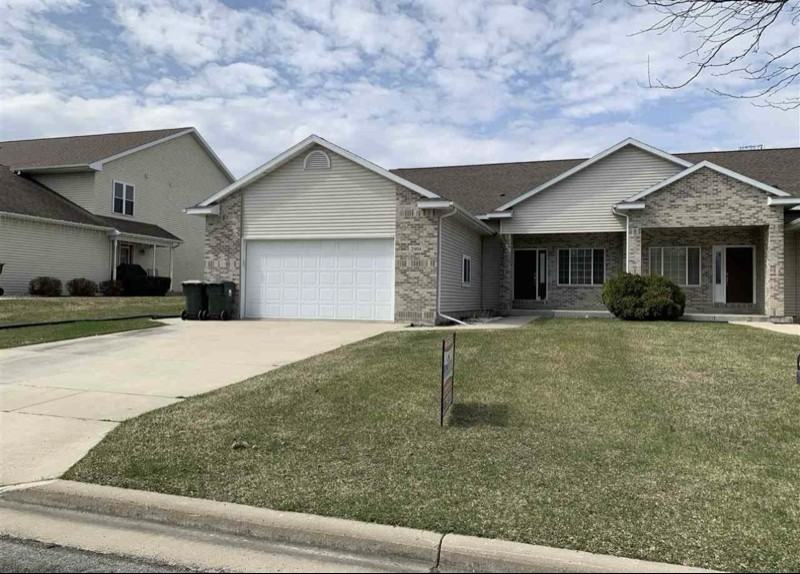 2904 Kentville Dr - Photo 2 of 20