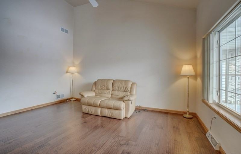 2904 Kentville Dr - Photo 6 of 20