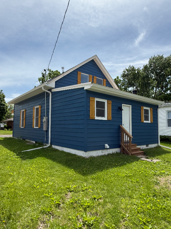 118 N High St - Photo 2 of 20