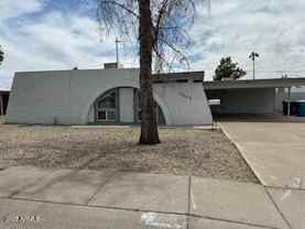 3403 W Cactus Rd - Photo 1 of 1