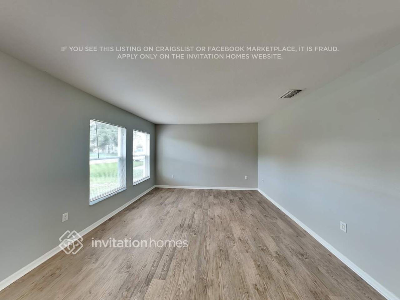 2223 Blackwood Dr - Photo 4 of 20