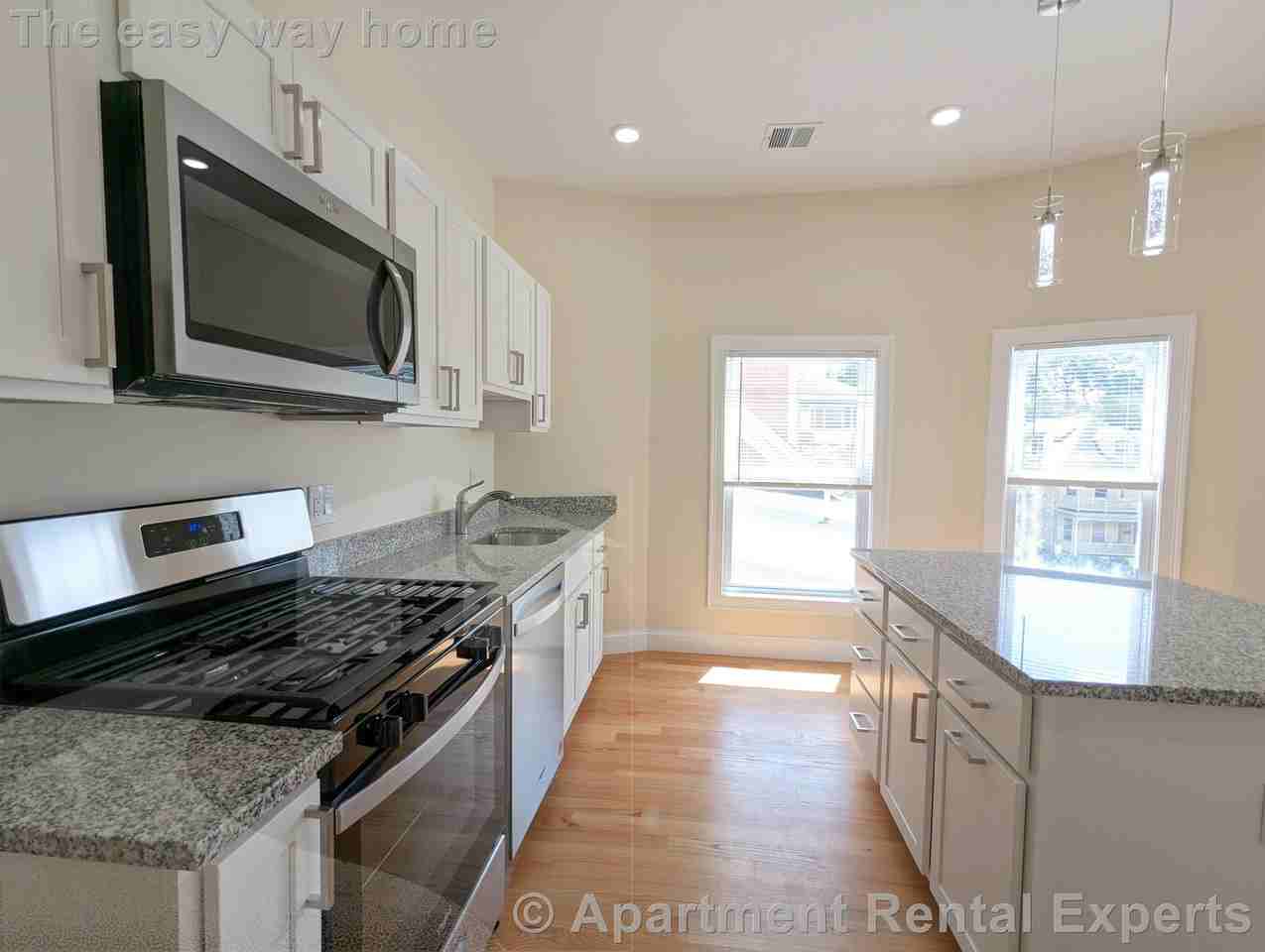 2 Sacramento Pl #3 - Photo 4 of 21