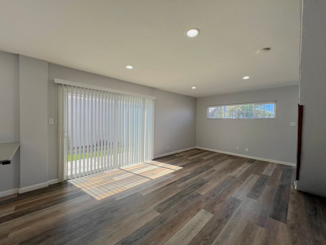 11936 223rd St - Photo 3 of 20