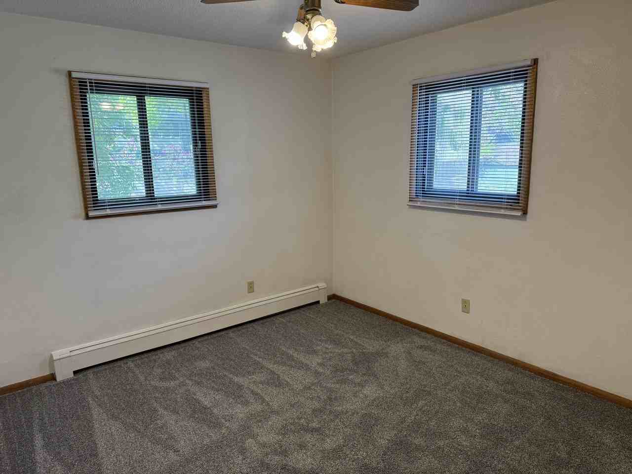 220 6th Ave Nw #208 - Photo 4 of 5