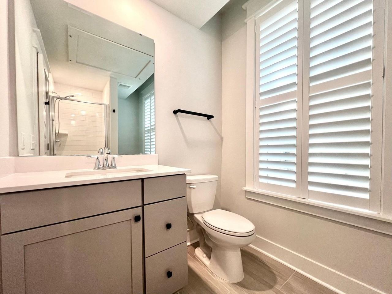 1510 Martel St - Photo 7 of 25