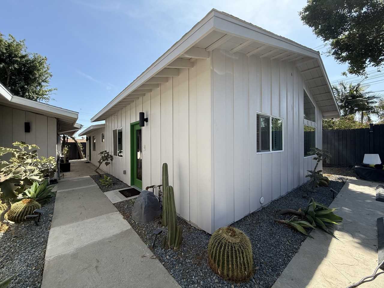 646 Hazel Ave #NA - Photo 2 of 38