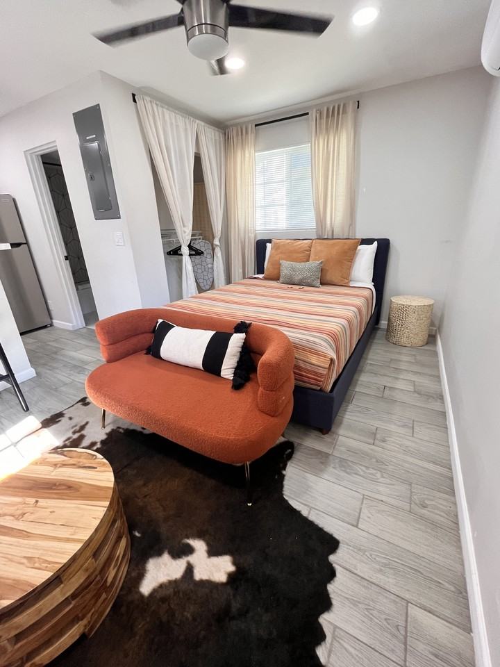 The Roosevelt 7 - Photo 2 of 24